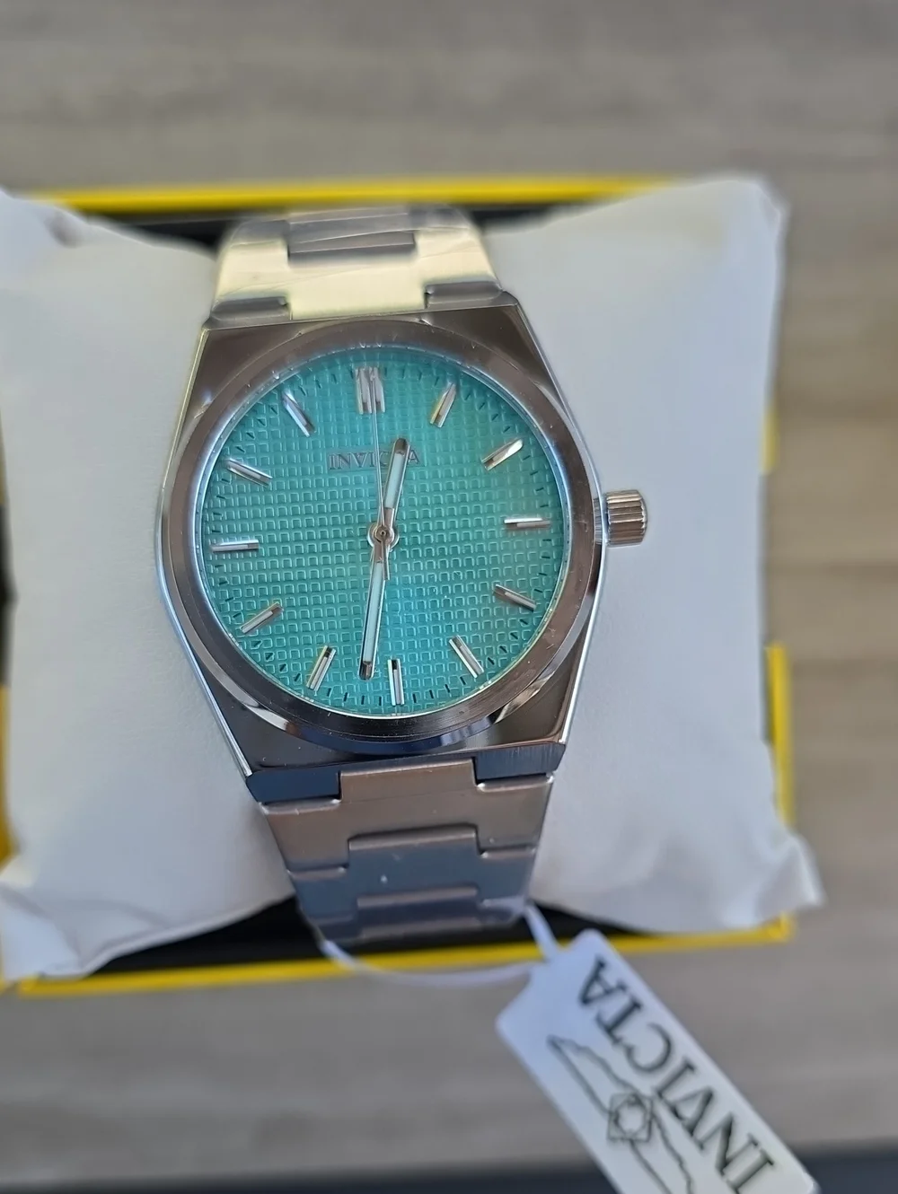 743. Pair Of Invicta Men's Gold and Silver/Aqua Watch Set